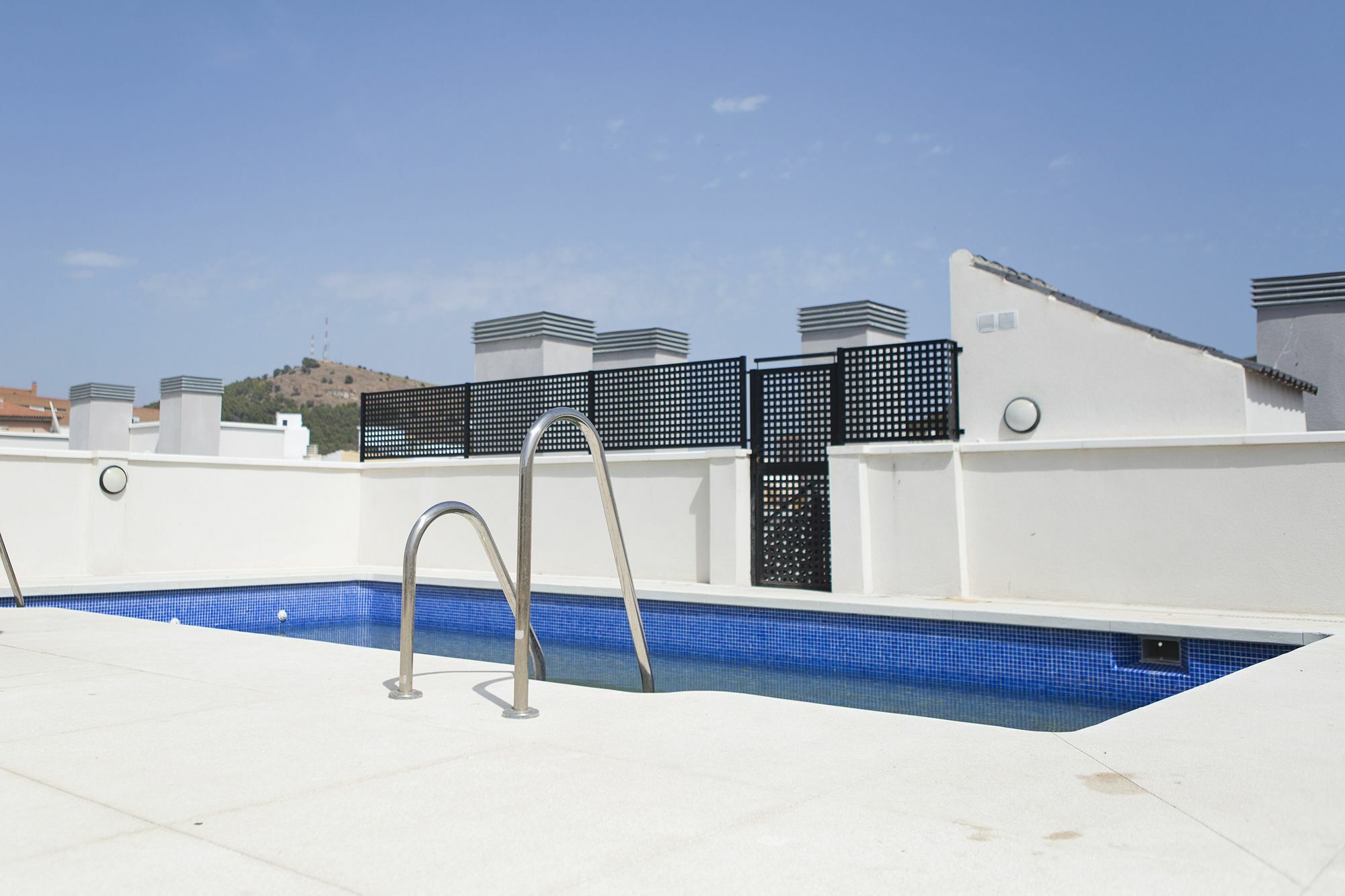 Suncity Refino Oriental Con Piscina Málaga Kültér fotó